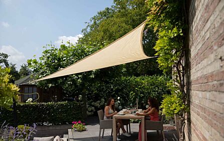 Platinum 5m Triangle Shade Sail Off-White Platinum 5m Triangle Shade Sail Off-White