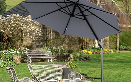 Platinum Voyager T1 3m Round Luna Grey Free Arm Parasol With 90kg Wheeled Base Platinum Voyager T1 3m Round Luna Grey Free Arm Parasol With 90kg Wheeled Base