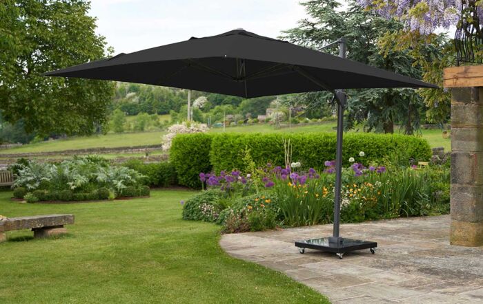 Platinum Challenger T2 Faded Black 3.5 X 2.6 Free Arm Parasol & 90kg Wheeled Base