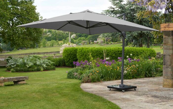 Platinum Challenger T2 Manhattan Grey 3.5 X 2.6 Free Arm Parasol & 90kg Wheeled Base