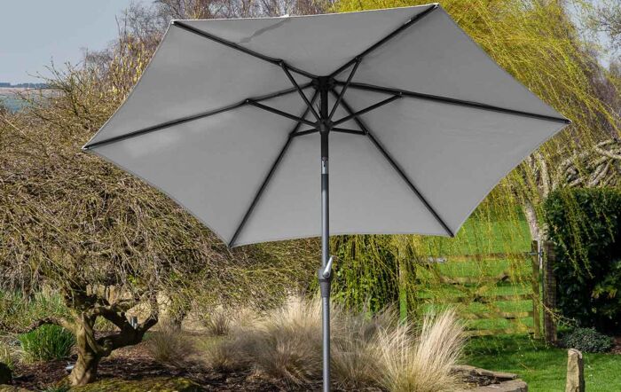 Platinum Riva 2.5m Table Parasol - Luna Light Grey Platinum Riva 2.5m Table Parasol - Luna Light Grey