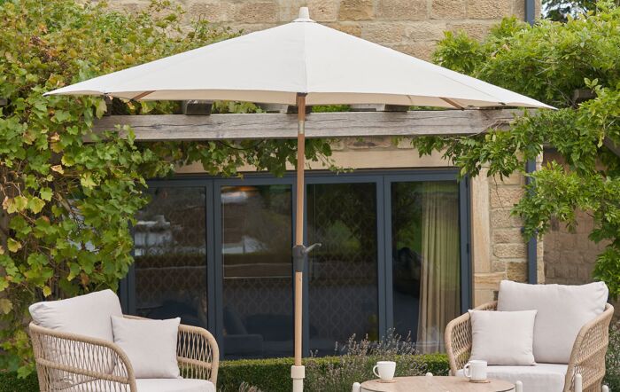 Platinum Riva Teak Round 3m Champagne Parasol