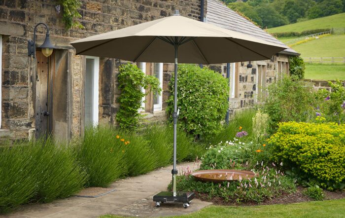 Platinum Riva Champagne 2.5 Parasol & 40kg Parasol Wheeled Base