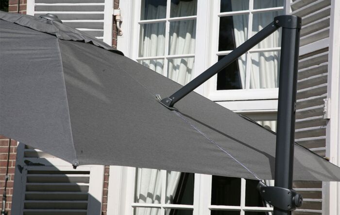 Four Seasons Outdoor Siesta Cantilever Parasol