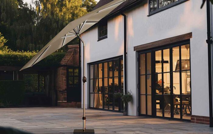 Platinum Glow Defender 3m Round Taupe Centre Pole Parasol Platinum Glow Defender 3m Round Taupe Centre Pole Parasol